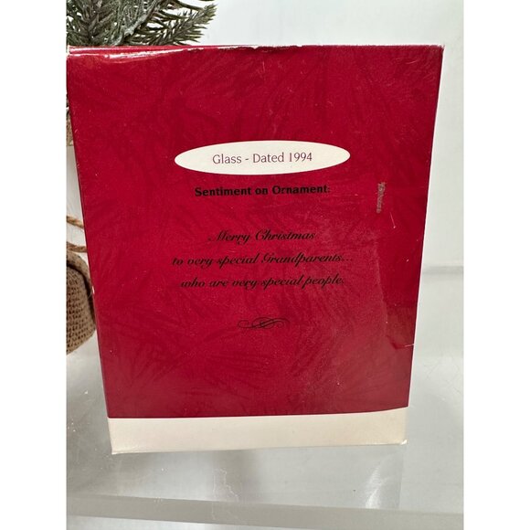 Hallmark Keepsake 1994 Grandparents Glass Ornament Cardinal Holly Berry QX242-6 - Picture 9 of 10